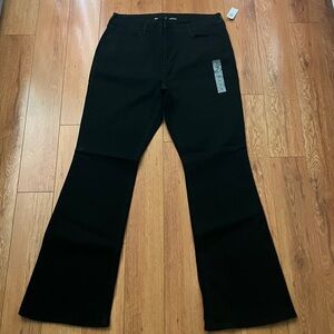 Old Navy High Rise Wow Flare Black Jeans